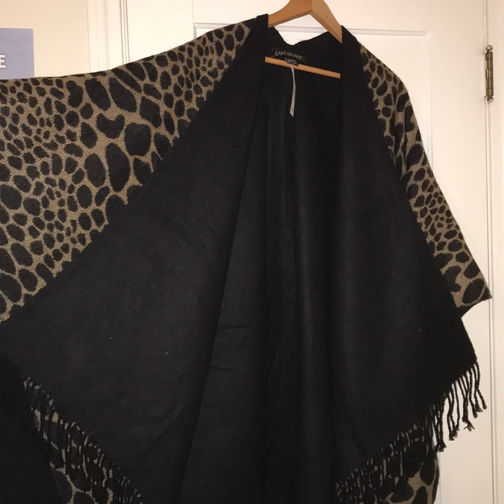 Leopard pattern shawl - Picture 2 of 8